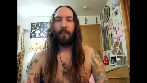 Snapshot of spacedick117 chatting on March 18, 2026, 6:55 pm spacedick117 online show from March 18, 2026, 6:55 pm