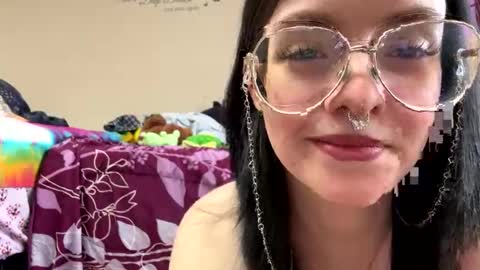 Saturn online show from March 28, 2026, 11:37 pm