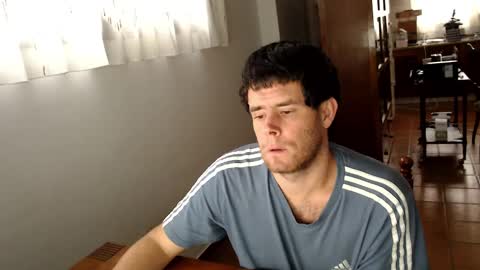 Snapshot of spanishboytenerife chatting on February 2, 2025, 5:15 pm spanish online show from February 2, 2025, 5:15 pm