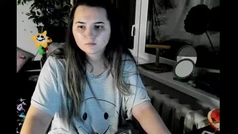 Snapshot of spanking_girls chatting on December 24, 2024, 3:27 am Evgenia online show from December 24, 2024, 3:27 am