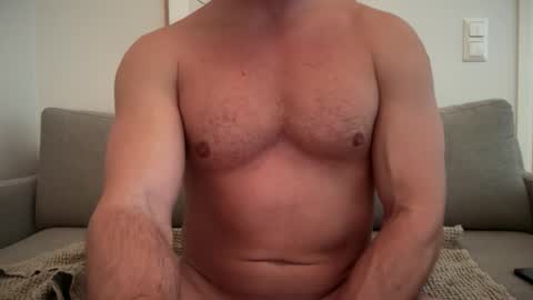 Snapshot of spartacus_696 chatting on October 2, 2025, 1:18 pm Spartacus online show from October 2, 2025, 1:18 pm