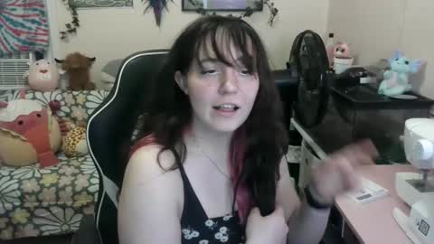 Snapshot of spawnofademon chatting on December 31, 2024, 7:31 am spawnofademon online show from December 31, 2024, 7:31 am