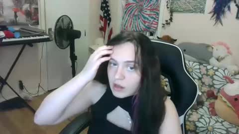 Snapshot of spawnofademon chatting on January 2, 2025, 8:28 am spawnofademon online show from January 2, 2025, 8:28 am