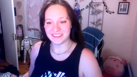 Snapshot of spawnofademon chatting on October 4, 2025, 5:27 am spawnofademon online show from October 4, 2025, 5:27 am