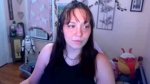 Snapshot of spawnofademon chatting on October 6, 2025, 3:37 am spawnofademon online show from October 6, 2025, 3:37 am