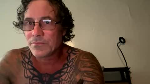 specter1972 online show from November 26, 2025, 10:44 pm