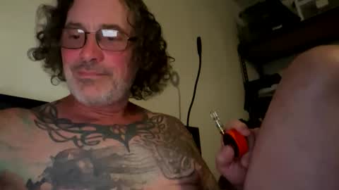 specter1972 online show from May 18, 2026, 11:32 pm