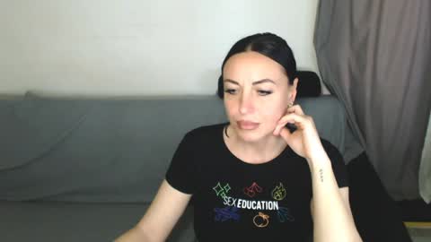 Snapshot of spicemint chatting on April 18, 2026, 1:15 pm Carla online show from April 18, 2026, 1:15 pm