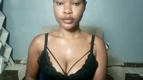 Spicy kerrine online show from March 6, 2025, 2:09 am