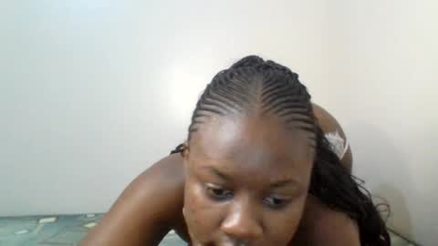 Snapshot of spicy_linna chatting on July 13, 2026, 10:56 pm Sweet Baib online show from July 13, 2026, 10:56 pm
