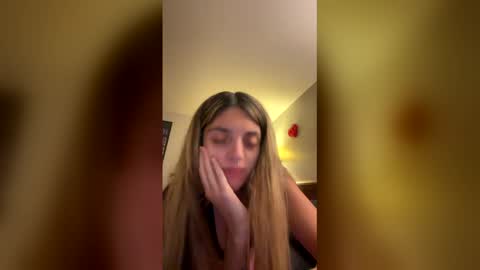 Snapshot of spicydiamond23 chatting on May 23, 2026, 4:07 am spicydiamond23 online show from May 23, 2026, 4:07 am