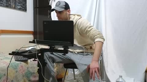 Marco. When Im offline you can view premium content in bio online show from February 15, 2025, 8:11 pm