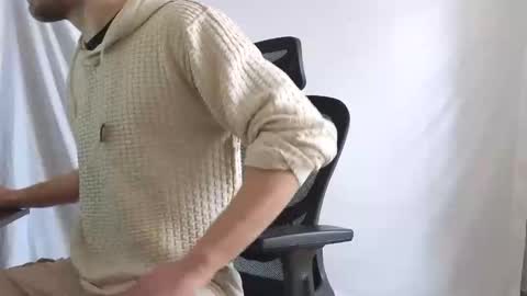 Marco. When Im offline you can view premium content in bio online show from April 13, 2026, 7:36 am