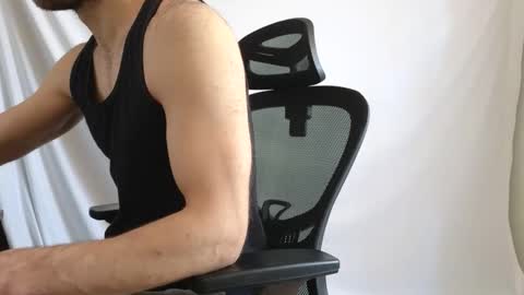 Marco. When Im offline you can view premium content in bio online show from May 25, 2026, 7:14 am