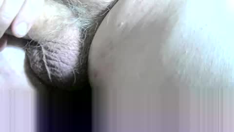 Snapshot of splitter60 chatting on December 7, 2024, 5:42 pm splitter60 online show from December 7, 2024, 5:42 pm