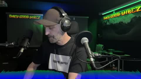 Snapshot of splivke chatting on April 11, 2026, 11:31 pm Splivke online show from April 11, 2026, 11:31 pm