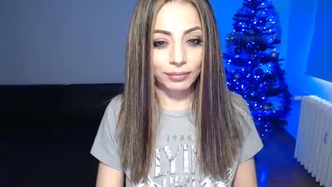 Doll online show from December 25, 2024, 11:11 am