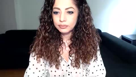 Doll online show from June 4, 2026, 7:36 am