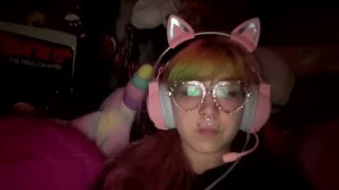 Pixie online show from May 8, 2026, 5:46 am