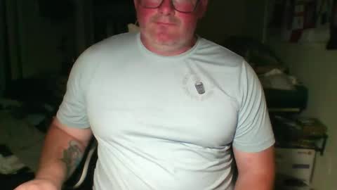 spudz1868 online show from June 3, 2026, 3:20 am