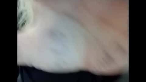 Snapshot of spunslut212 chatting on June 3, 2026, 10:07 am spunslut212 online show from June 3, 2026, 10:07 am