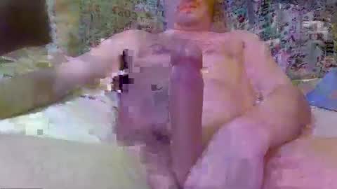 Snapshot of spypsat0 chatting on December 25, 2024, 10:27 pm spypsat0 online show from December 25, 2024, 10:27 pm