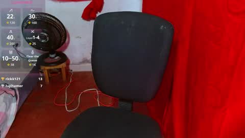 valeria online show from April 10, 2026, 9:41 pm