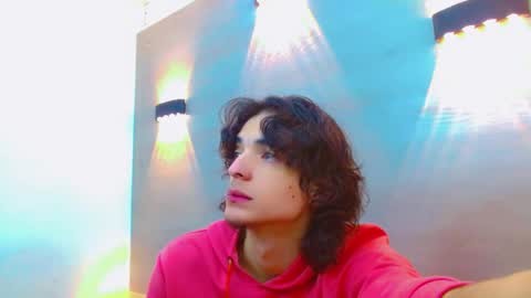 ethan online show from October 1, 2025, 1:50 pm