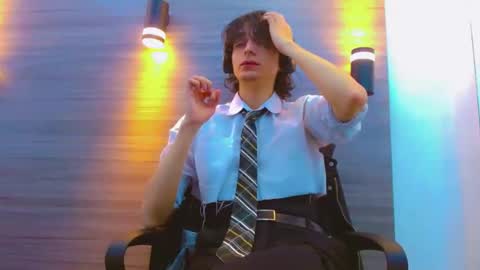 ethan online show from April 2, 2026, 1:09 pm