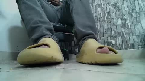 sr master cum its my old account online show from January 21, 2025, 3:26 am