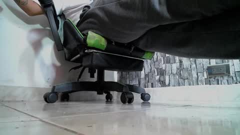 sr master cum its my old account online show from January 27, 2025, 5:04 pm
