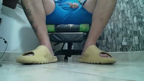 sr master cum its my old account online show from March 1, 2025, 5:42 am