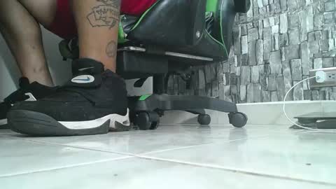 sr master cum its my old account online show from October 22, 2025, 1:06 am