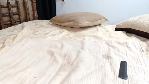 .          . online show from February 7, 2025, 2:58 pm