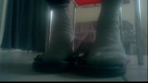 Snapshot of ssenzo chatting on December 30, 2024, 7:37 am ssenzo online show from December 30, 2024, 7:37 am