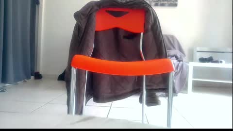 Snapshot of ssenzo chatting on February 2, 2025, 11:51 am ssenzo online show from February 2, 2025, 11:51 am