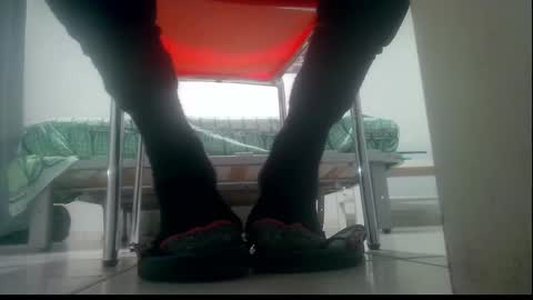 Snapshot of ssenzo chatting on February 19, 2025, 10:09 pm ssenzo online show from February 19, 2025, 10:09 pm