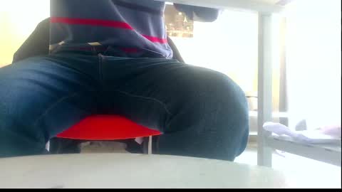 Snapshot of ssenzo chatting on February 27, 2025, 12:13 pm ssenzo online show from February 27, 2025, 12:13 pm