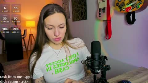 Anni if Im offline for a long time Im depressed feel free to support me offline online show from December 20, 2024, 1:22 pm