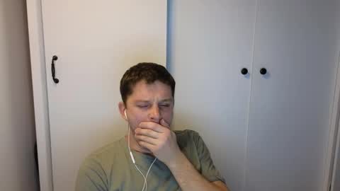 st1vemaster01 online show from November 4, 2025, 3:22 pm