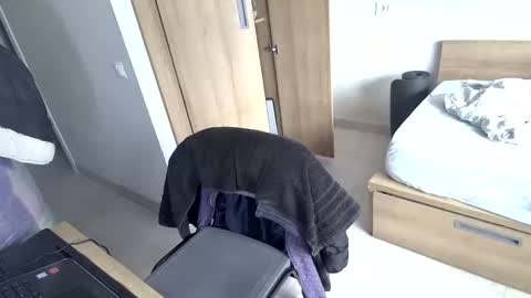 St Amor online show from January 2, 2025, 11:09 am