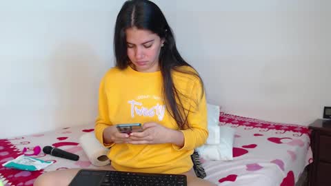 stacey_taylor7 online show from January 6, 2025, 12:46 pm