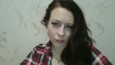 Snapshot of staceywellsx chatting on May 3, 2026, 9:43 pm staceywellsx online show from May 3, 2026, 9:43 pm