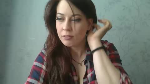 Snapshot of staceywellsx chatting on May 9, 2026, 9:47 am staceywellsx online show from May 9, 2026, 9:47 am