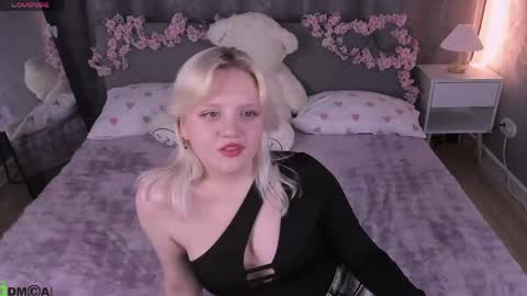 Stacy allenn online show from May 11, 2026, 4:04 pm