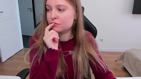 Stacy  online show from April 12, 2026, 11:37 am