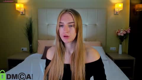 Stacy Mon Tue Wed Thu Fri Sun GMT GMT 3 1000am - 0400pm  online show from September 17, 2025, 7:21 am