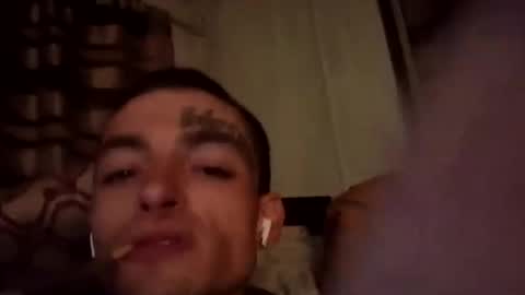 Straightupdownbad online show from April 4, 2026, 12:53 am