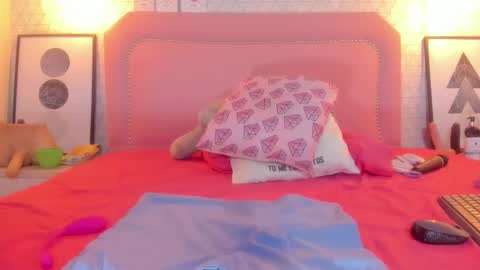 KEIMI  online show from February 11, 2025, 6:19 am