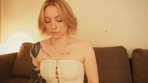 Kristina online show from May 24, 2026, 1:49 pm